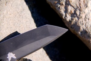 Bob Lum's tanto blade design is stout and effective.